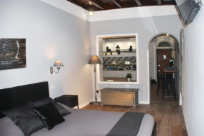 Отель SuityRHome RioneMonti118  Рим
